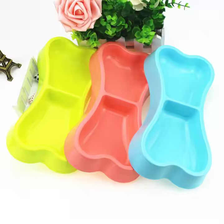 Bone Shaped Double Pet Feeding Bowl – Perfect for Cats & Dogs