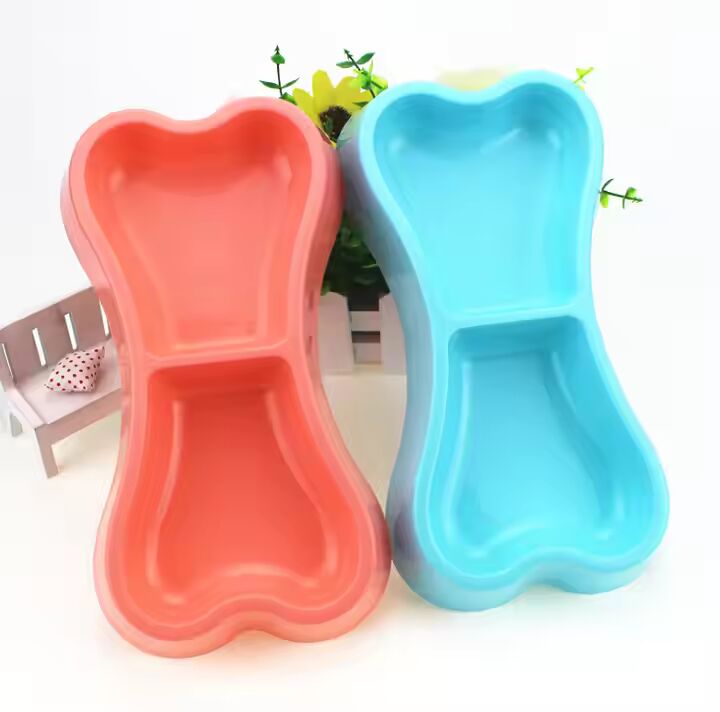 Bone Shaped Double Pet Feeding Bowl – Perfect for Cats & Dogs