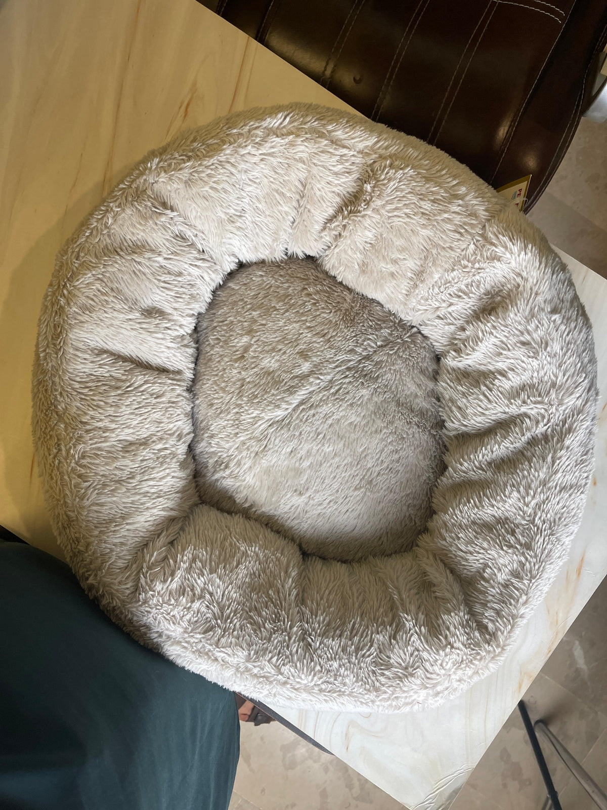 Large Size Cat Fur Beds (Assorted Colors)